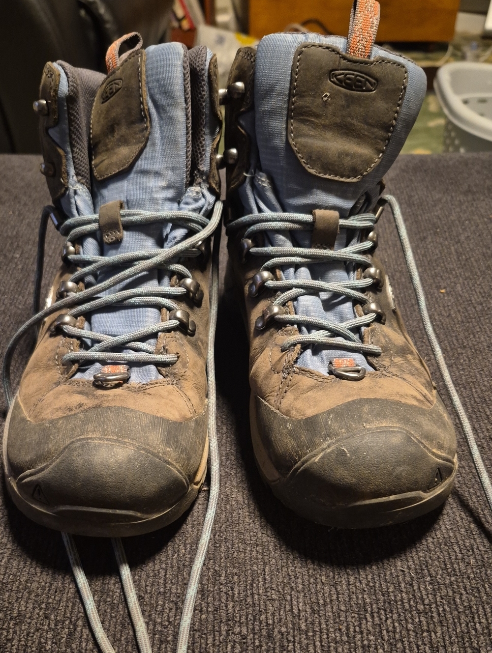 KEEN Brown and Blue Men's Waterproof Hiking Boots with Gray Laces